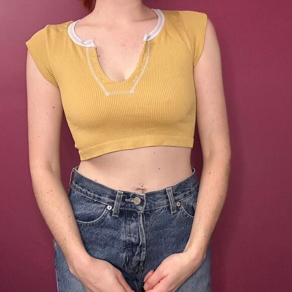 Urban Outfitters Go for Gold Yellow White Cropped Top - Picture 1 of 3